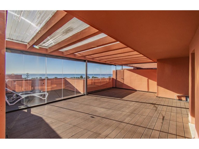Apartment for Sale in New Golden Mile, Malaga 6
