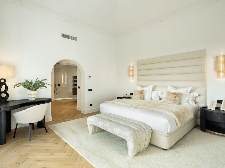 Villa for Sale in Benahavís, Malaga 26