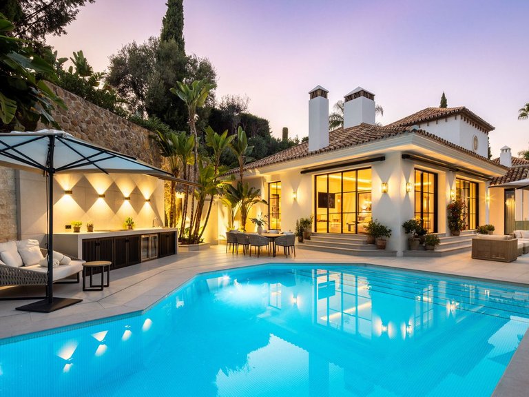 Villa for Sale in Benahavís, Malaga 8