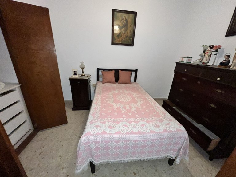 Villa for Sale in Estepona, Malaga 10