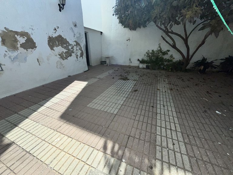 Villa for Sale in Estepona, Malaga 2