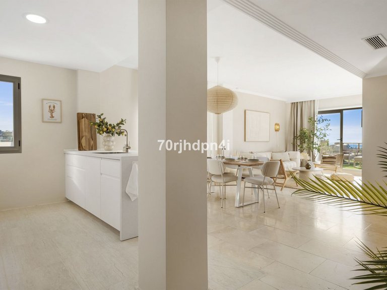Apartment for Sale in Estepona, Malaga 1