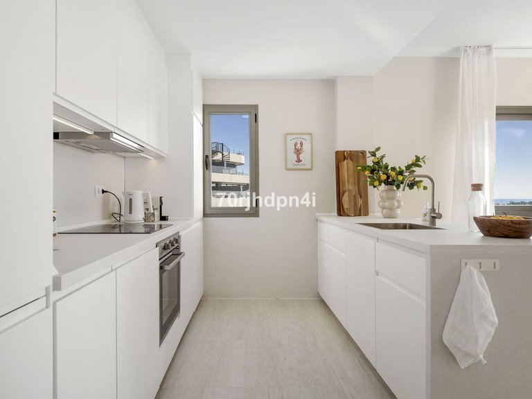 Apartment for Sale in Estepona, Malaga 4