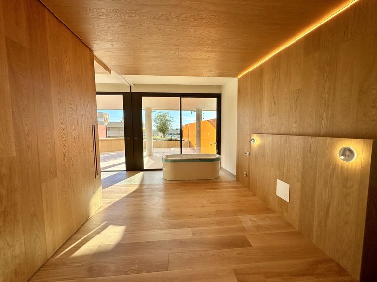 Apartment for Sale in Fuengirola, Malaga 12