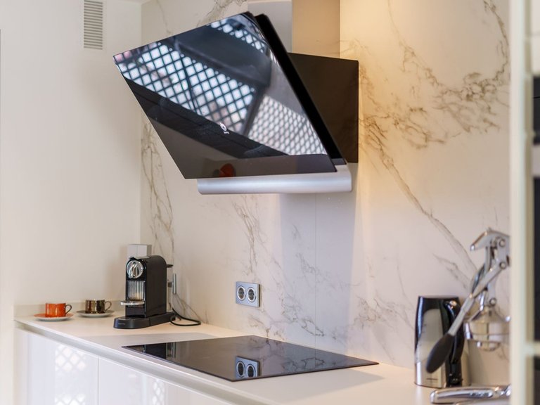 Apartment for Sale in Benahavís, Malaga 12
