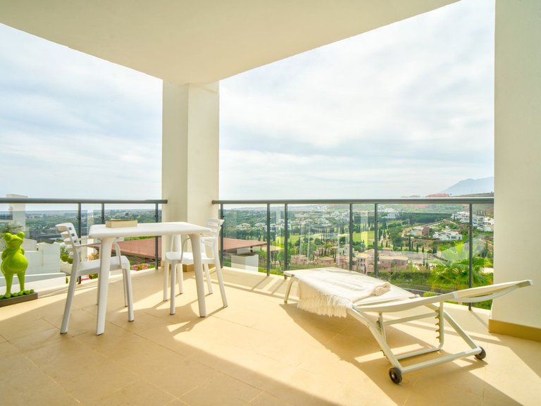 Apartment for Sale in Benahavís, Malaga 26
