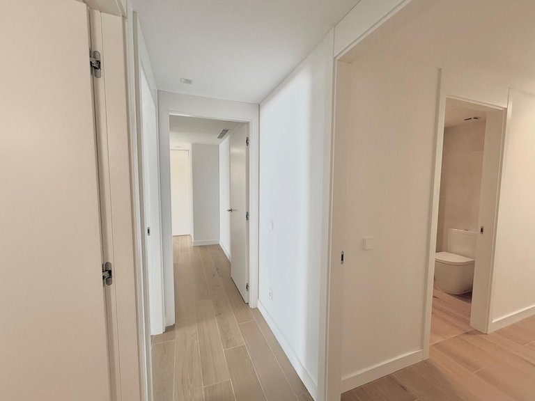 Apartment for Sale in Fuengirola, Malaga 12