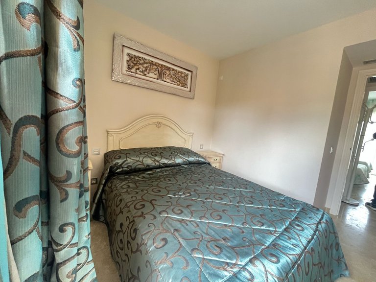 Villa for Sale in Nueva Andalucía, Malaga 13