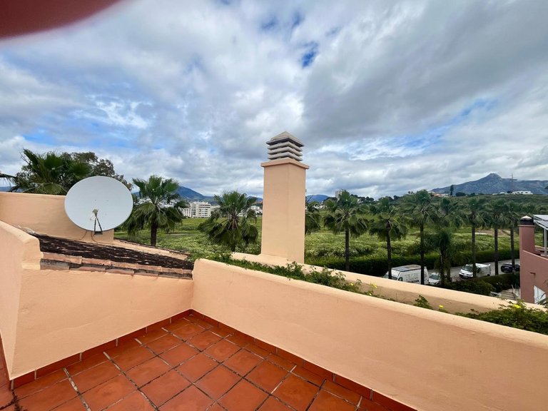 Villa for Sale in Nueva Andalucía, Malaga 27