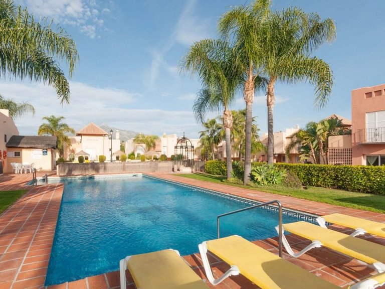 Villa for Sale in Nueva Andalucía, Malaga 34