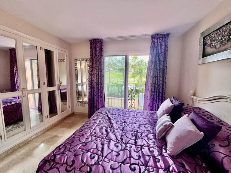 Villa for Sale in Nueva Andalucía, Malaga 9