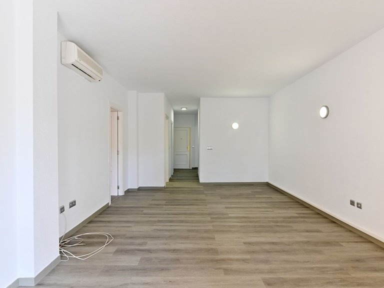 Apartment for Sale in Fuengirola, Malaga 4
