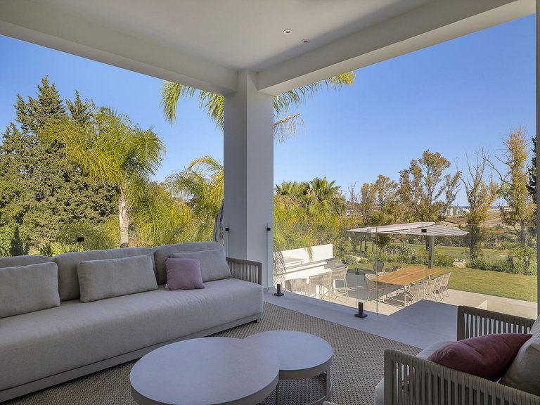 Villa for Sale in El Paraiso, Malaga 105