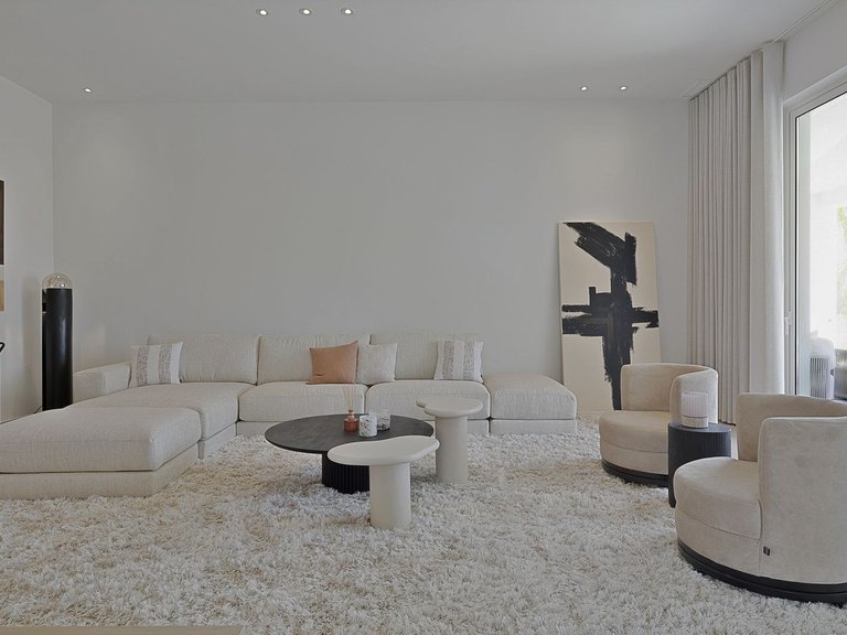 Villa for Sale in El Paraiso, Malaga 34