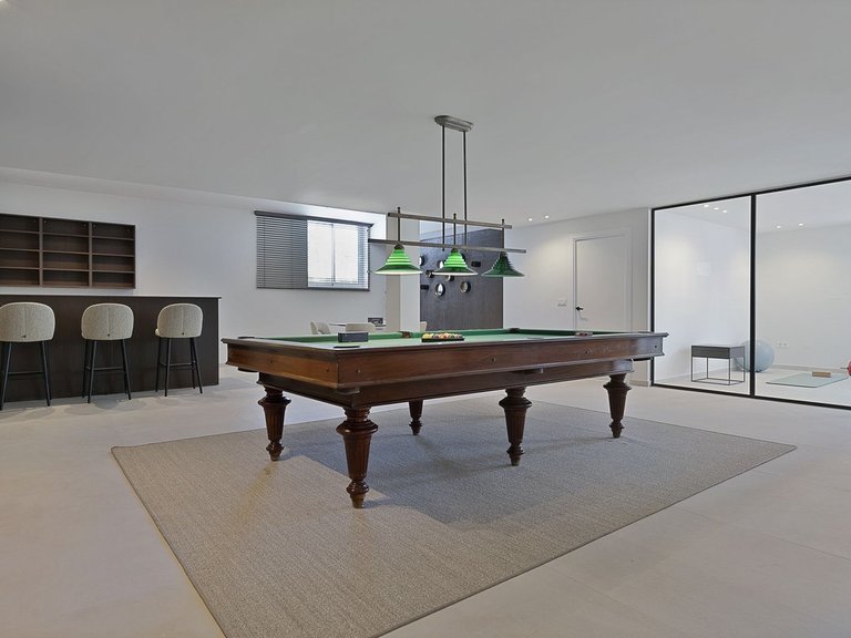 Villa for Sale in El Paraiso, Malaga 47