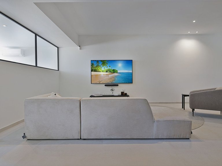 Villa for Sale in El Paraiso, Malaga 48