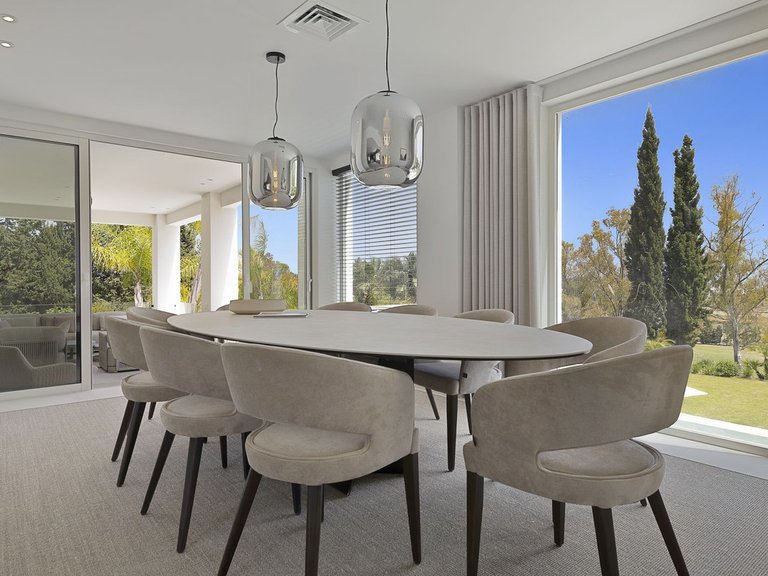 Villa for Sale in El Paraiso, Malaga 56