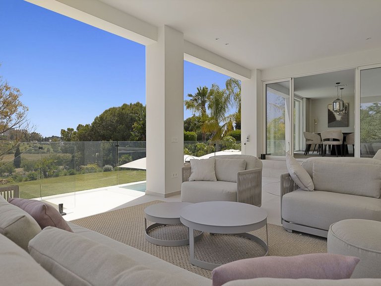 Villa for Sale in El Paraiso, Malaga 62