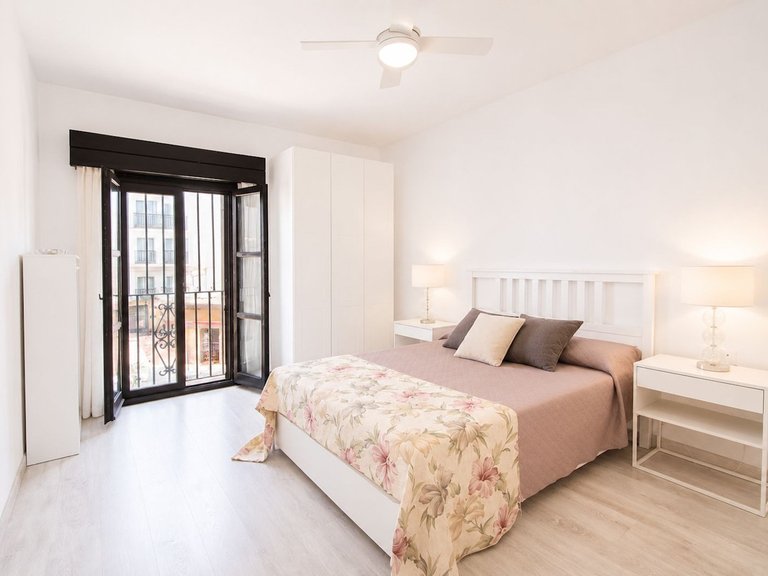 Apartment for Sale in Puerto Banus, Malaga 14