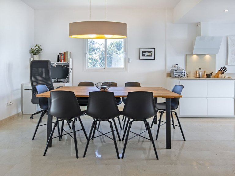 Villa for Sale in Nueva Andalucía, Malaga 24