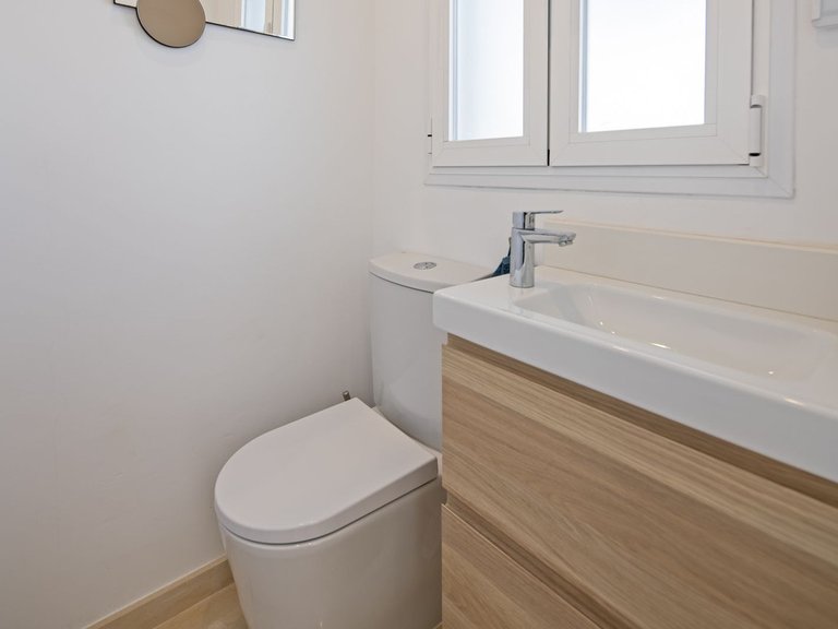 Villa for Sale in Nueva Andalucía, Malaga 35