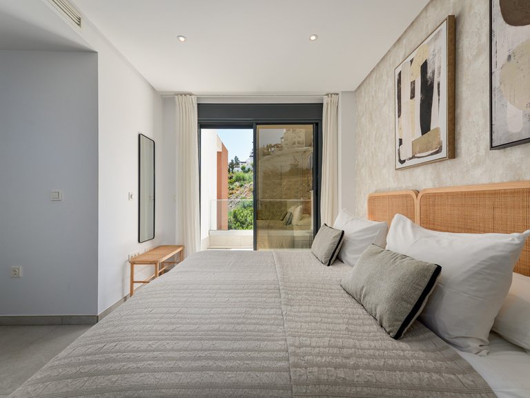 Apartment for Sale in Benahavís, Malaga 10