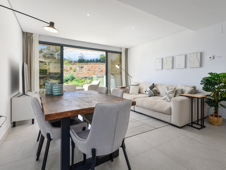 Apartment for Sale in Benahavís, Malaga 18