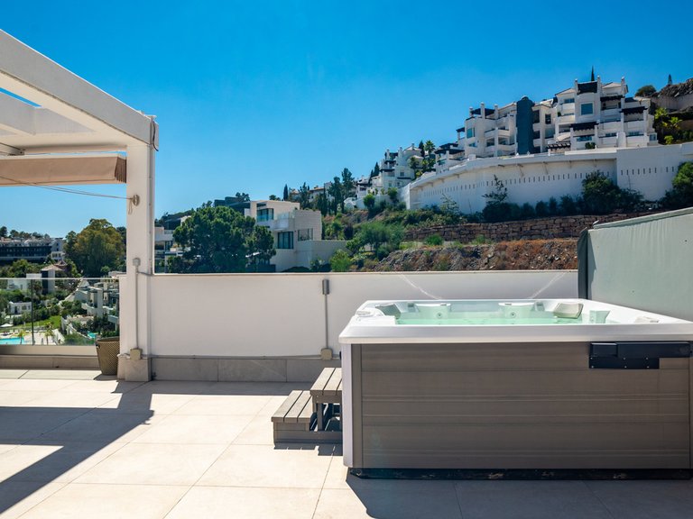 Apartment for Sale in Benahavís, Malaga 37