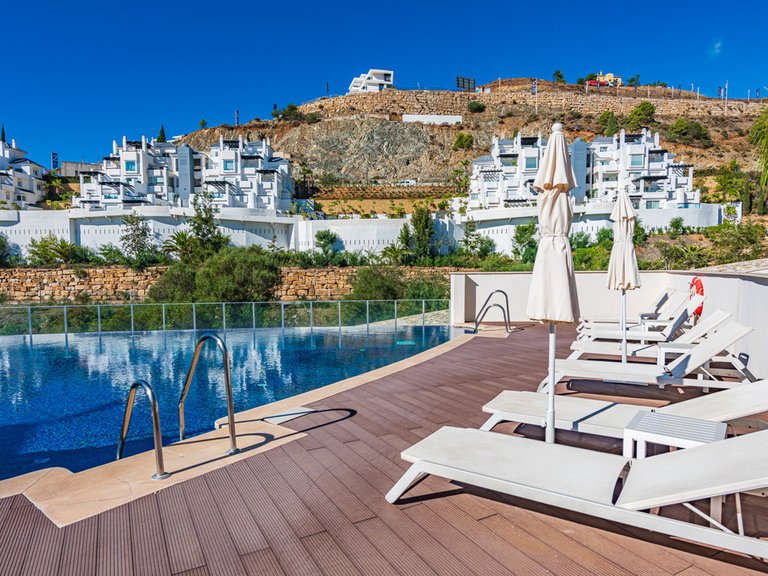 Apartment for Sale in Benahavís, Malaga 44
