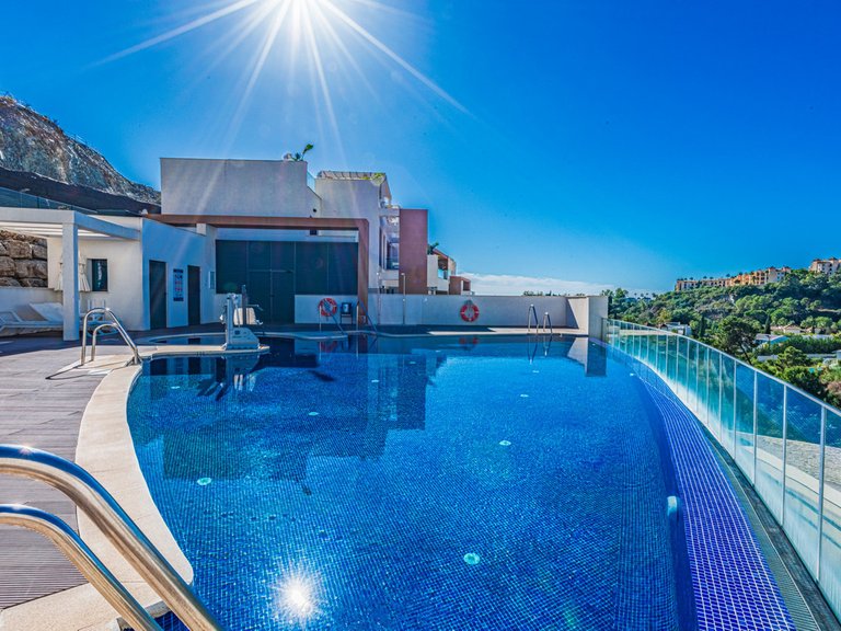Apartment for Sale in Benahavís, Malaga 8
