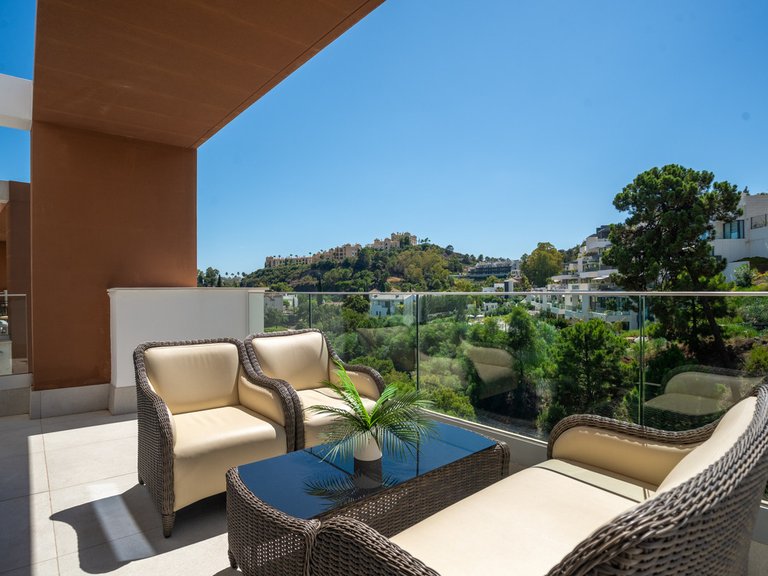 Apartment for Sale in Benahavís, Malaga 9