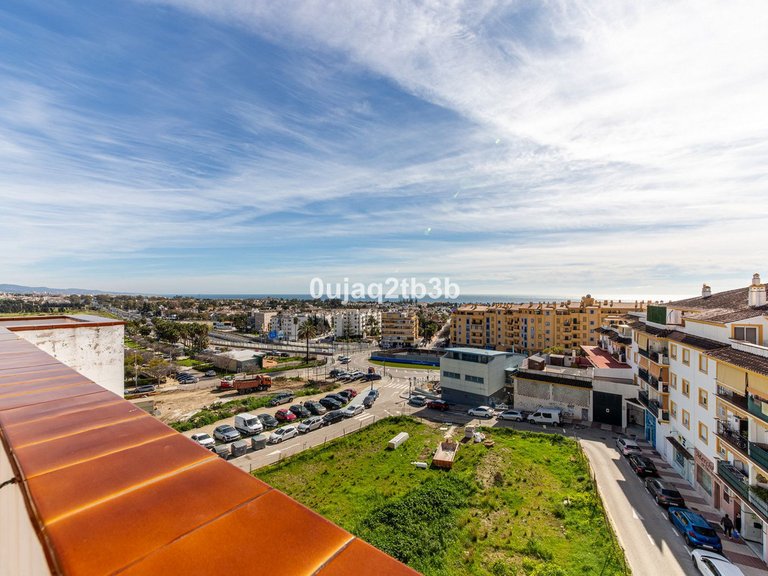 Apartment for Sale in San Pedro De Alcántara, Malaga 3