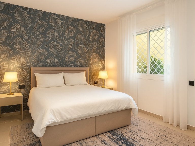 Apartment for Sale in Nueva Andalucía, Malaga 19