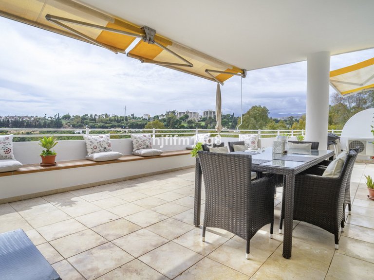 Apartment for Sale in Guadalmina Alta, Malaga 2