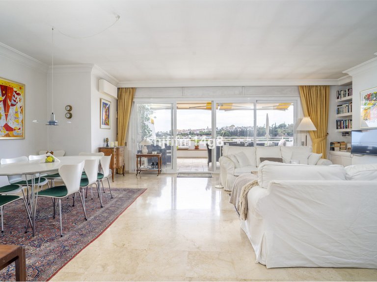 Apartment for Sale in Guadalmina Alta, Malaga 6