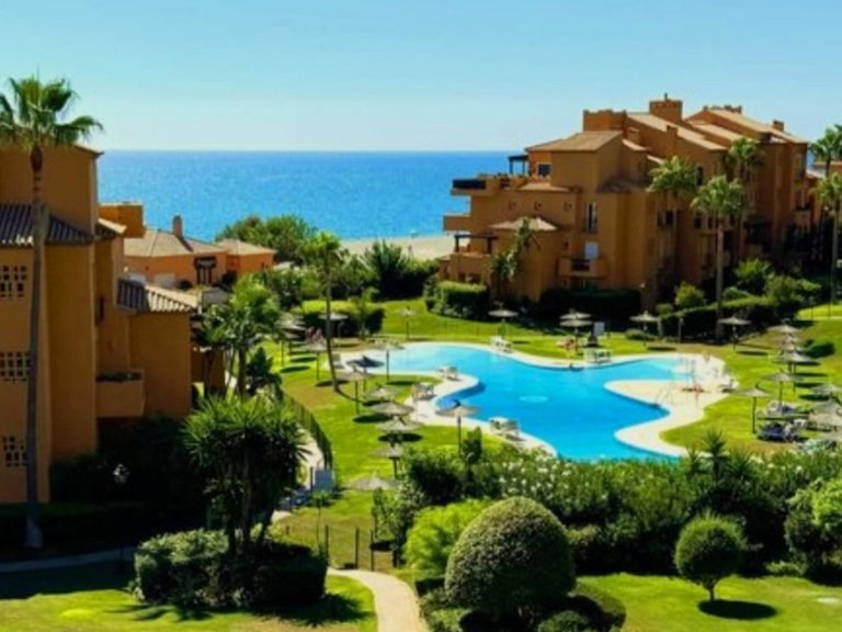 Apartment for Sale in La Duquesa, Malaga 1