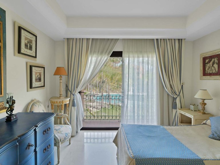 Apartment for Sale in Marbella, Malaga 19