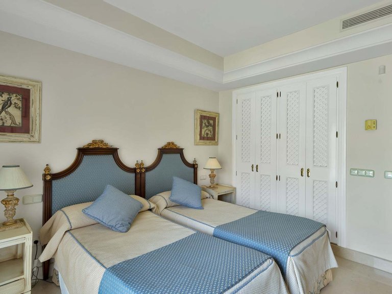 Apartment for Sale in Marbella, Malaga 21