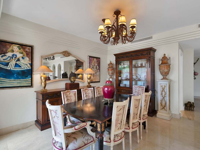 Apartment for Sale in Marbella, Malaga 23
