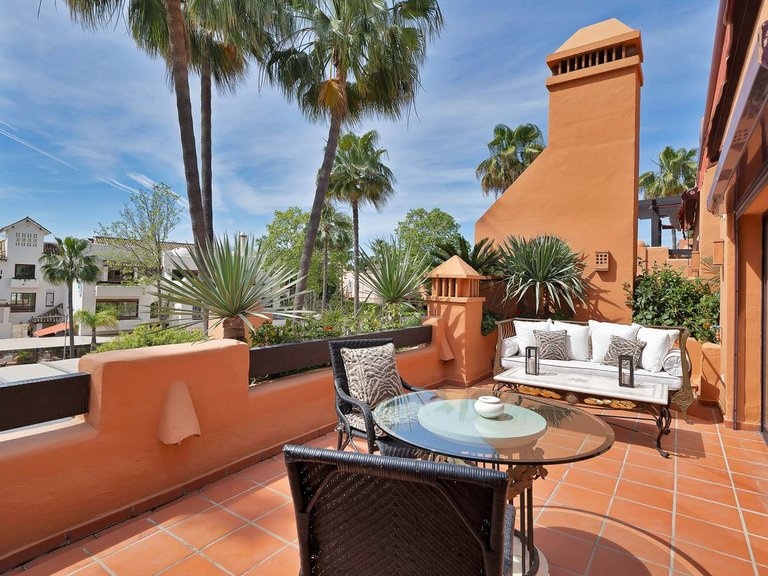 Apartment for Sale in Marbella, Malaga 31