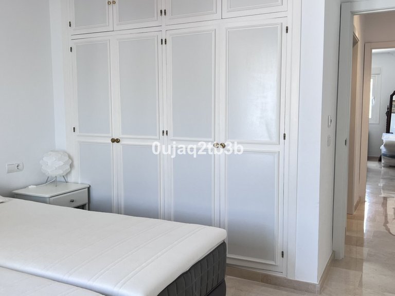 Apartment for Sale in Nueva Andalucía, Malaga 20