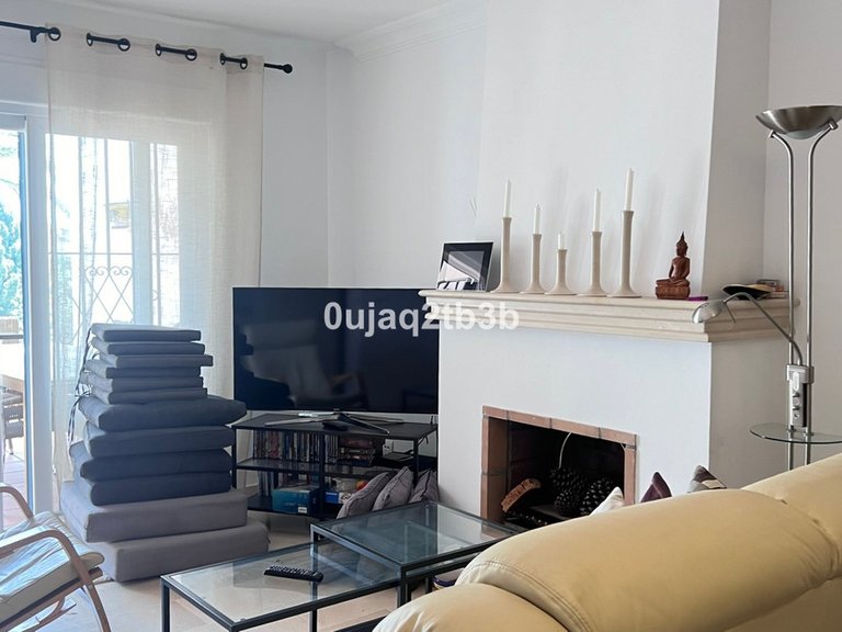 Apartment for Sale in Nueva Andalucía, Malaga 3