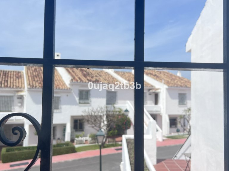 Apartment for Sale in Nueva Andalucía, Malaga 46