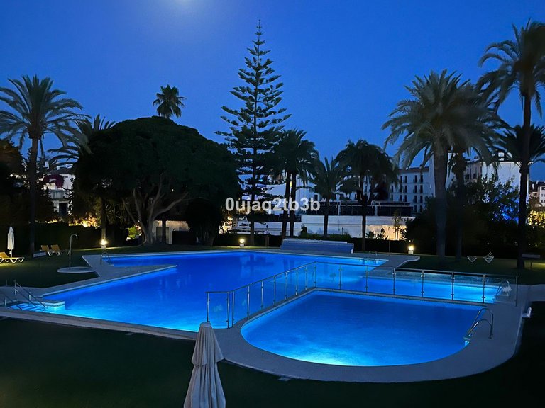 Apartment for Sale in Nueva Andalucía, Malaga 48