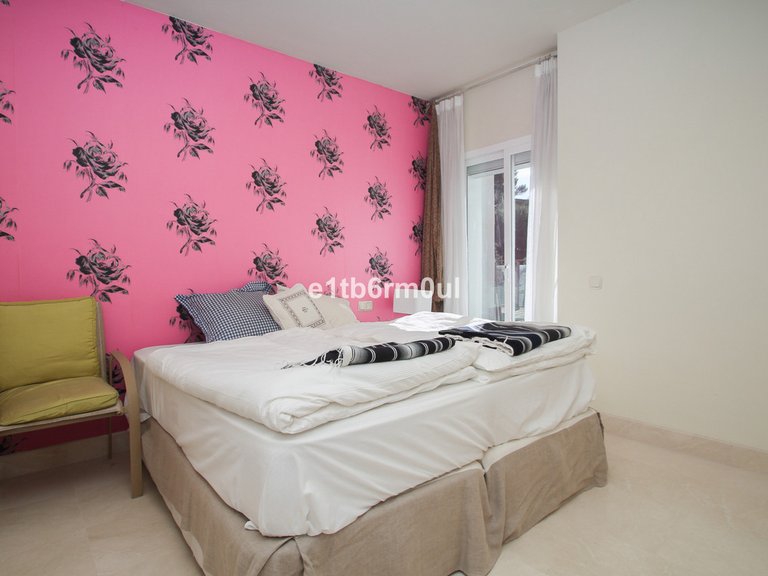Villa for Sale in Istán, Malaga 13