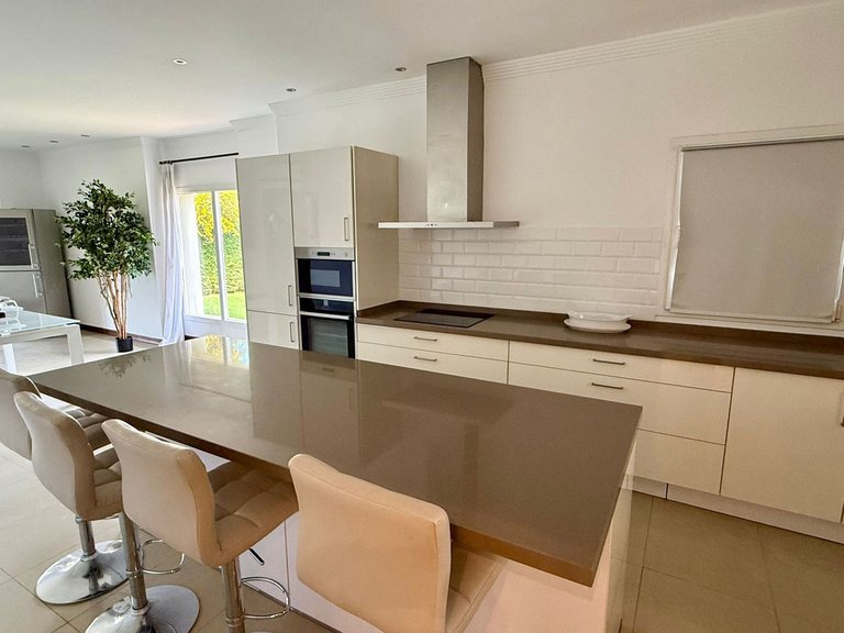 Villa for Sale in Sotogrande Costa, Cadiz 2