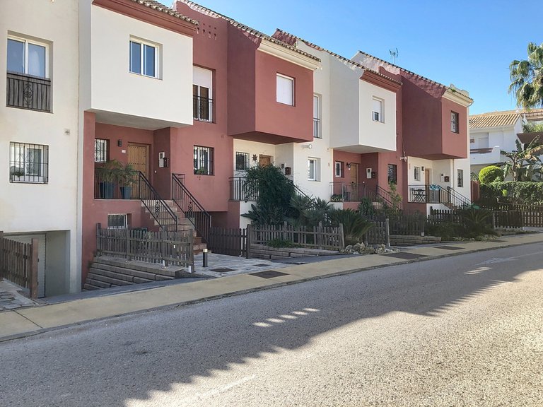 Villa for Sale in Selwo, Malaga 43