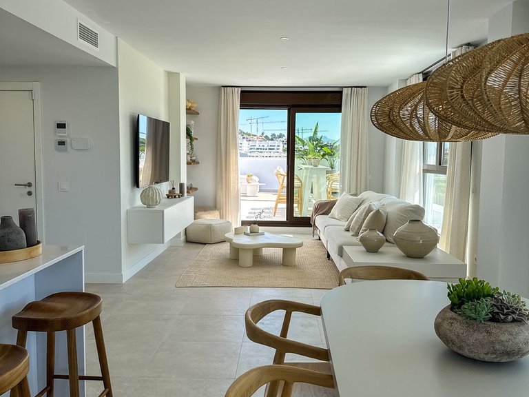 Apartment for Sale in Estepona, Malaga 6