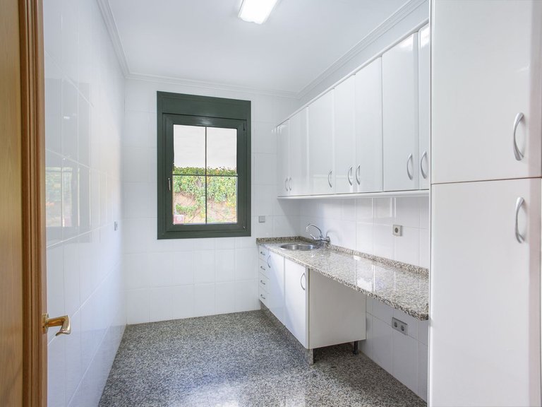 Villa for Sale in Mijas Golf, Malaga 17