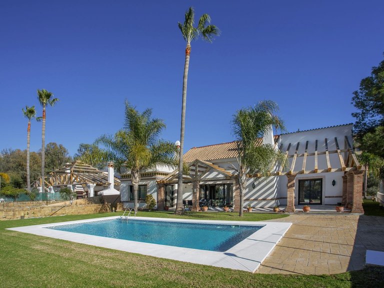 Villa for Sale in Mijas Golf, Malaga 2
